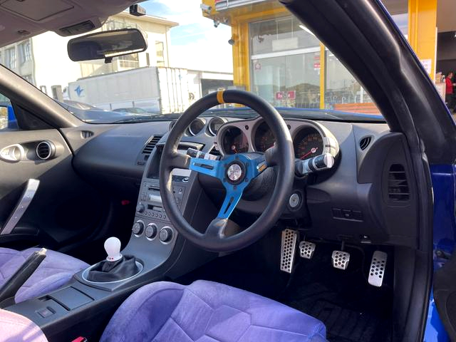 Dashboard of S30Z Faced Z33 FAIRLADY Z VERSION ST.