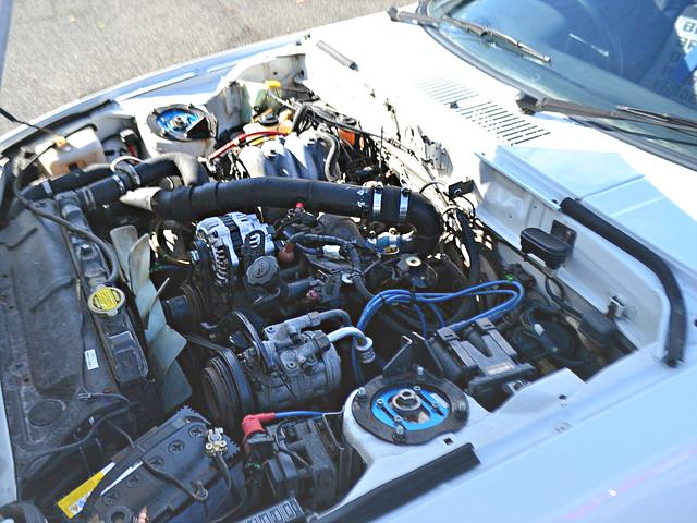 13B-T rotary turbo engine in the SA22C SAVANNA RX-7.