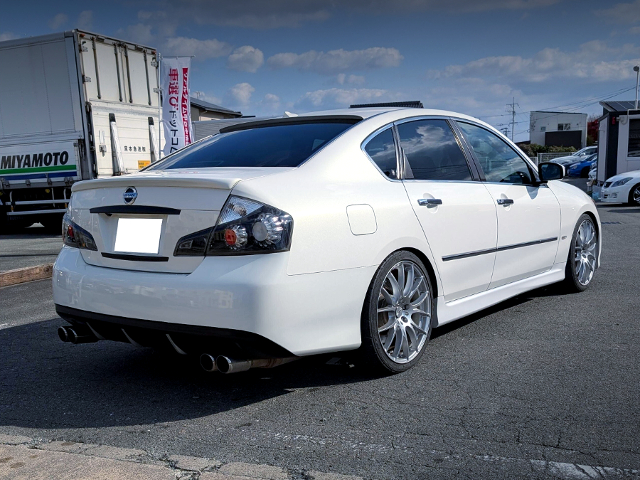 Rear exterior of 1st Gen Y50 FUGA 350GT TYPE-S with 6-SPEED MANUAL CONVERSION.