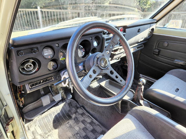 Dashboard of 510 BLUEBIRD.