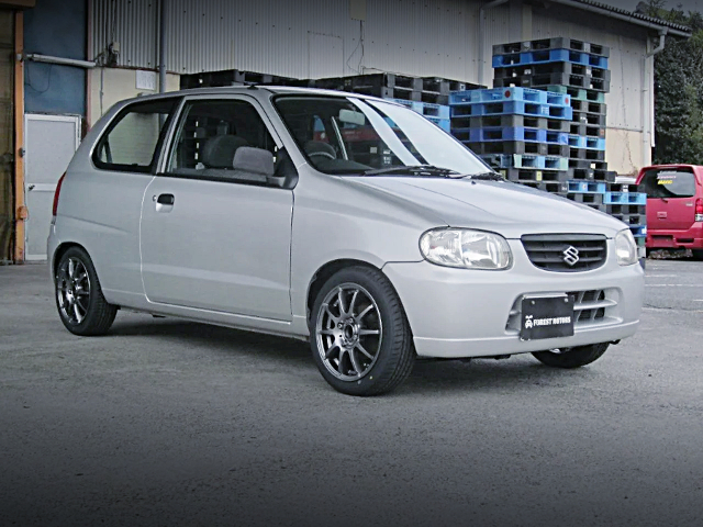 Front exterior of 5th Gen SUZUKI ALTO VS.