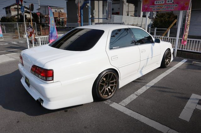 Rear exterior of JZX100 CRESTA ROULANT G.