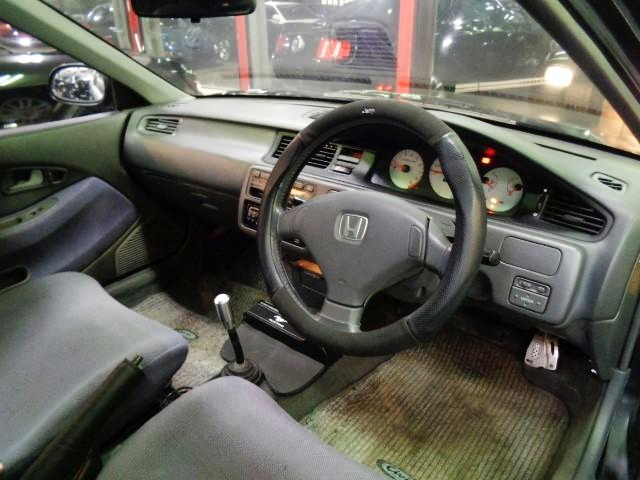 Interior of EG6 HONDA CIVIC SiR.