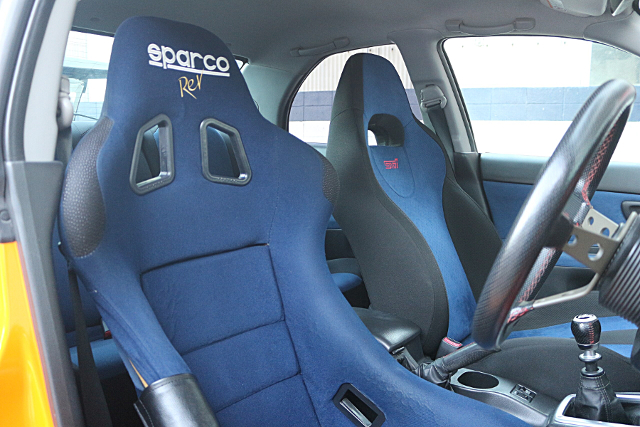 SPARCO bucket seat.