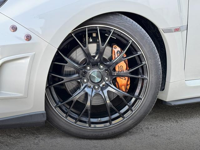 Front Rim of GRB IMPREZA HATCHBACK WRX STI.