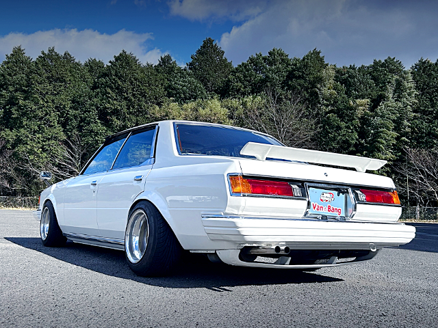 Rear exterior of GX51 TOYOTA CRESTA.