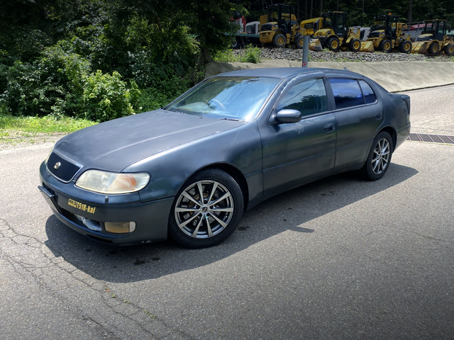 Front exterior of JZS147 TOYOTA ARISTO.