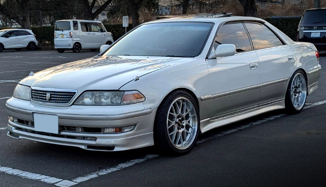 Front exterior of JZX100 MARK 2 TOURER-V.