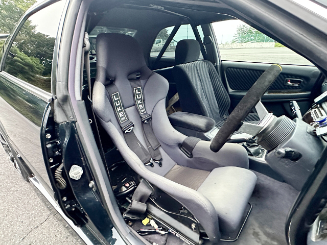 seats of JZX100 CHASER TOURER-V.