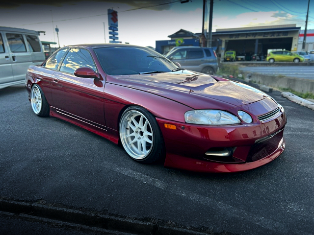 Front exterior of JZZ30 TOYOTA SOARER.