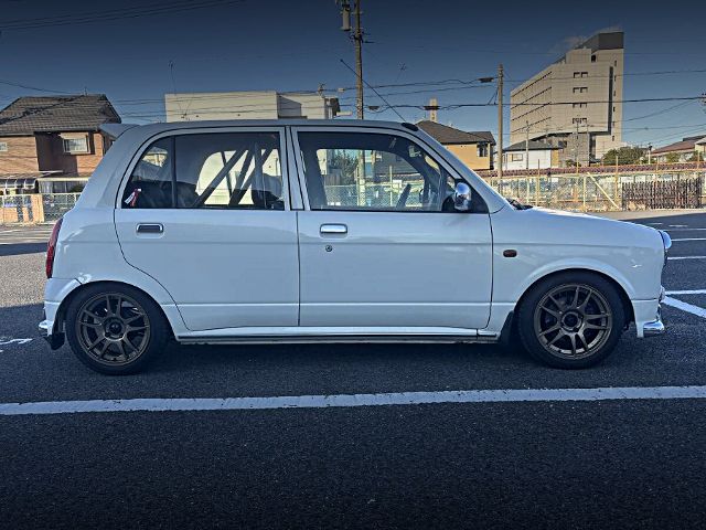 Interior of L700S MIRA GINO.