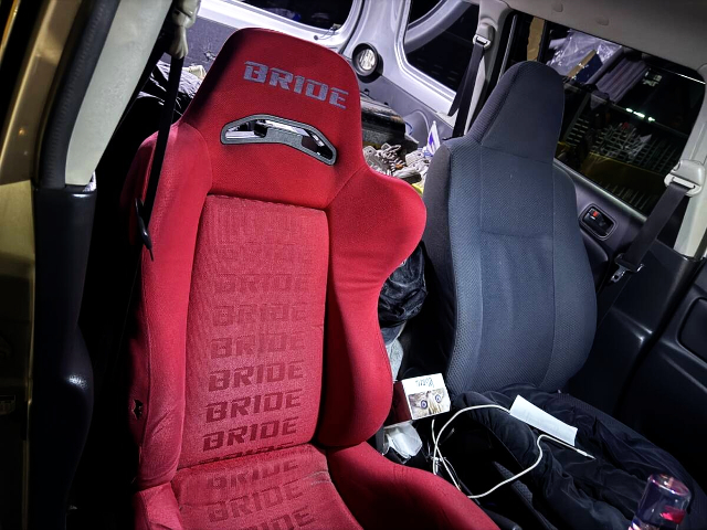 BRIDE seat.