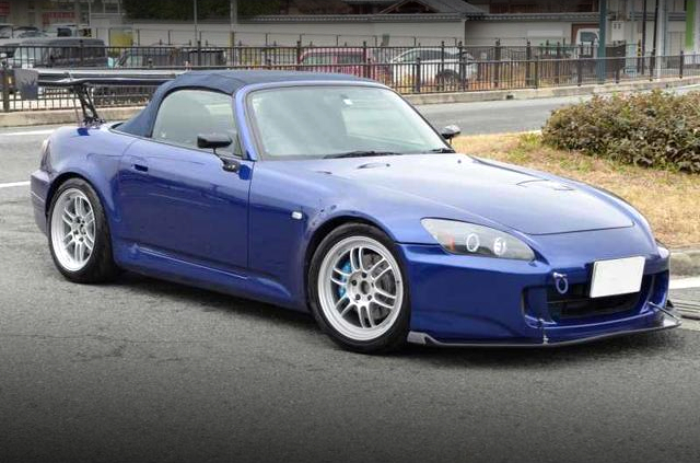 Front exterior of AP2 HONDA S2000.