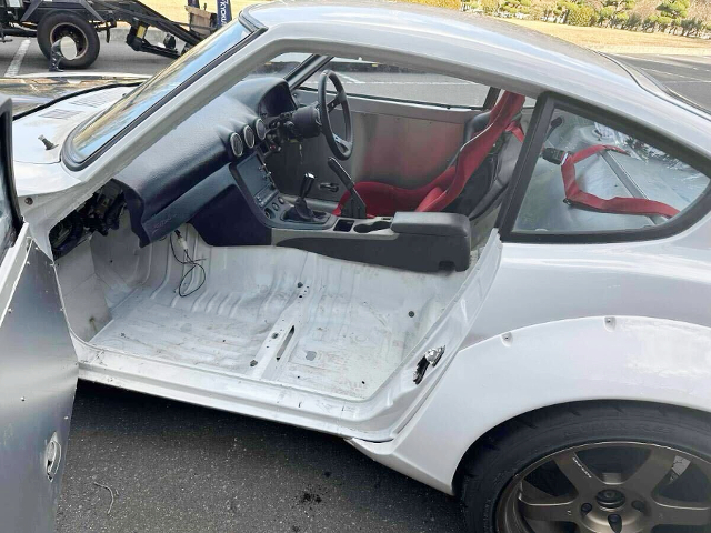 Passenger interior of SILVIA frames installed S30Z.