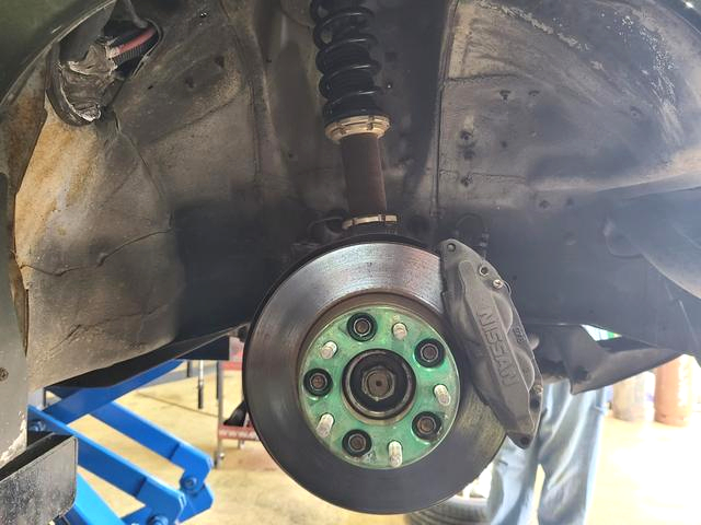 S14 4-pot caliper upgrade.