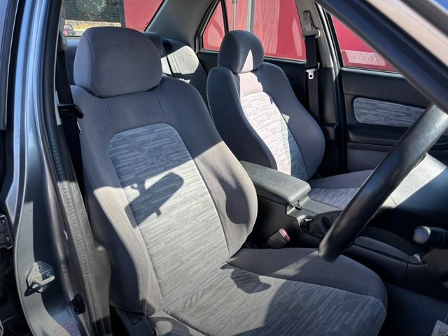 Interior seats of HR34 SKYLINE 4-DOOR GT.