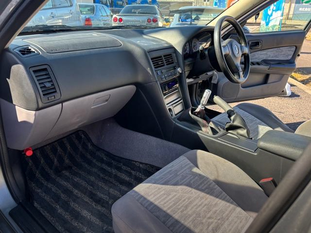 Interior dashboard of HR34 SKYLINE 4-DOOR GT.