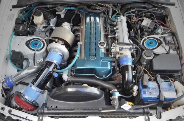 2JZ-GTE with HKS TO4R SINGLE TURBO.