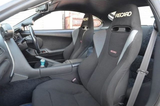 Seats of JZA80 SUPRA RZ-S.