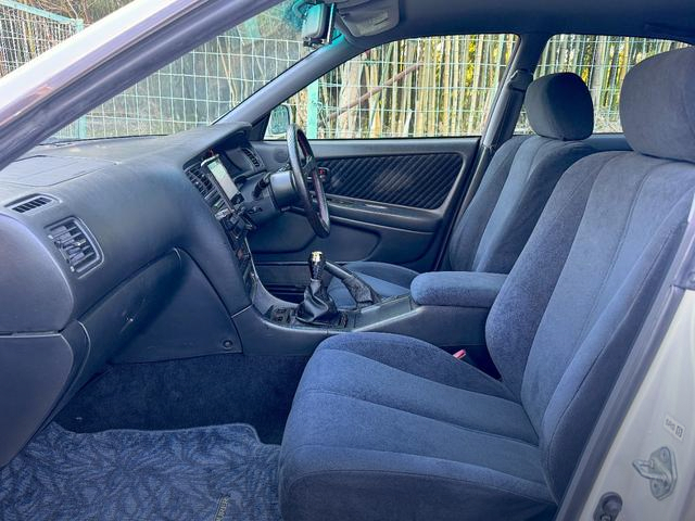 Interior seats of JZX100 CHASER TOURER-S GRAND PACKAGE.