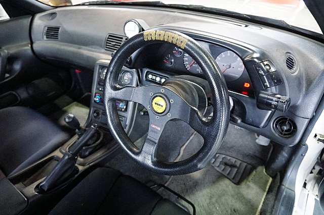 Dashboard of R32 SKYLINE GT-R V-SPEC.