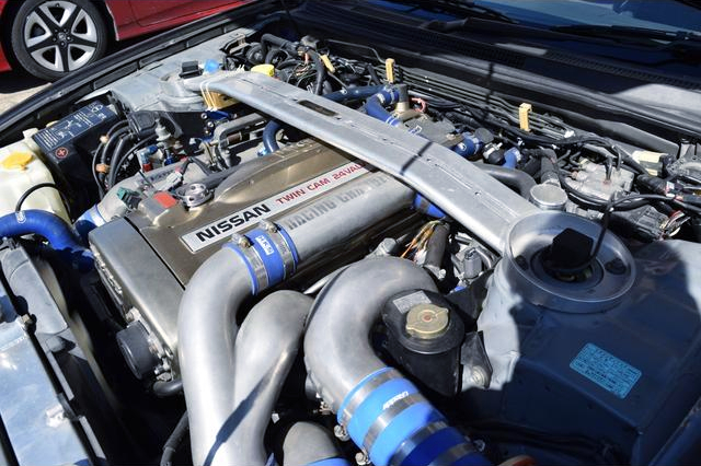 RB26 with Aftermarket twin turbo.