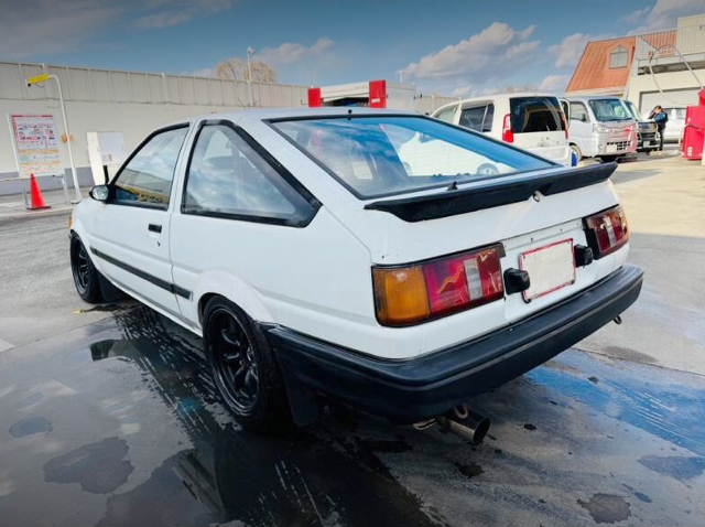 Rear exterior of AE86 COROLLA LEVIN GTV.