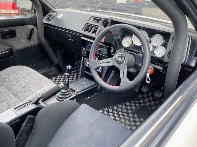 Interior of AE86 COROLLA LEVIN.