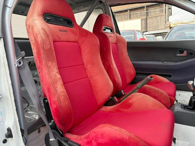 Interior seats of EG6 HONDA CIVIC SiR.