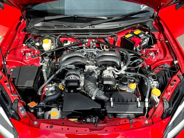 FA24 2400cc engine.