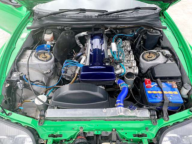 2JZ 3000cc engine With ITBs.