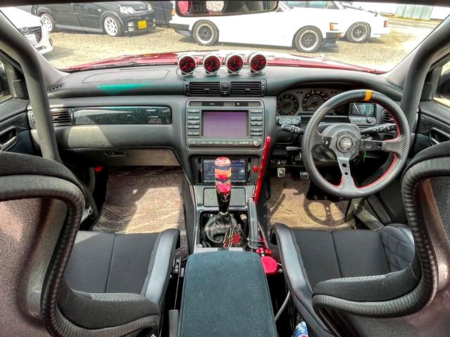 Interior of WIDEBODY JZS171W CROWN ESTATE ATHLETE V.