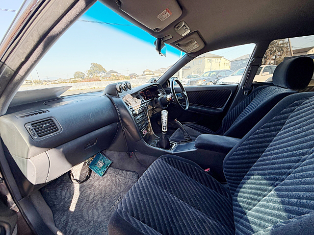 Dashboard of JZX100 CHASER TOURER-V.