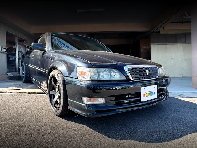 Front exterior of JZX100 CRESTA ROULANT G.