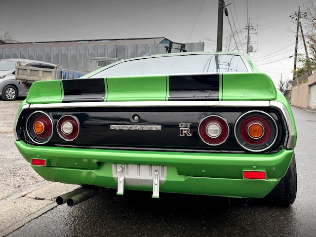 Rear exterior of Fender Flares KGC110 KENMERI SKYLINE.