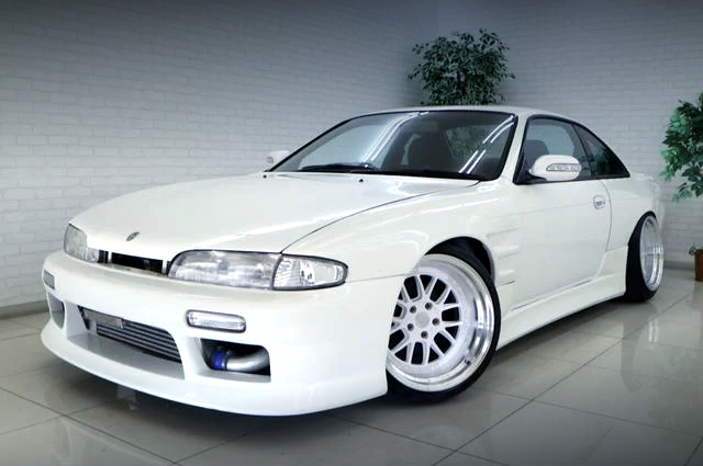 Front exterior of WIDEBODY S14 SILVIA.