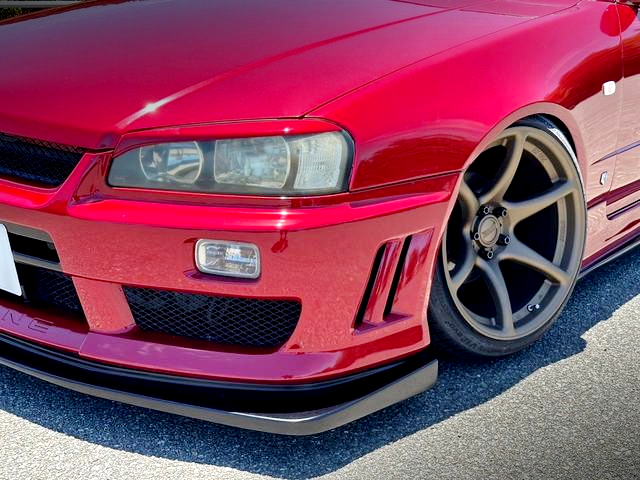 Front Rim of STATIC HR34 SKYLINE 4-DOOR GT.