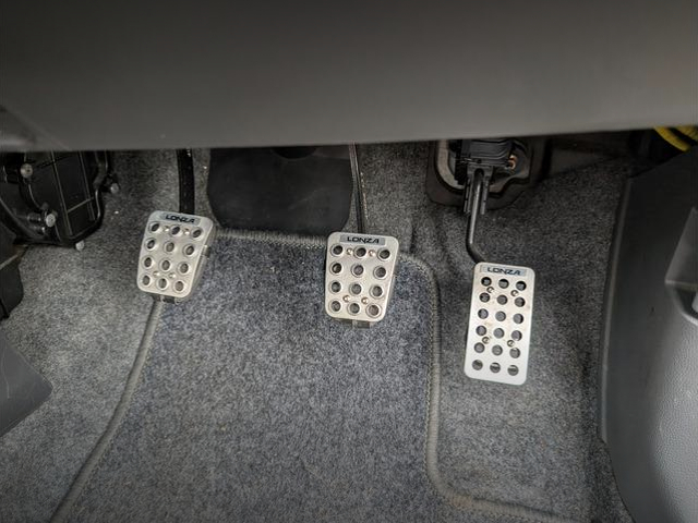 Foot peadls.