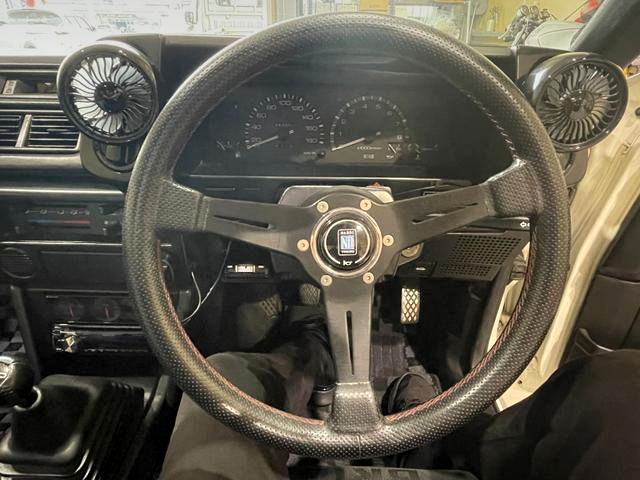 Steering wheel and speed cluster of AE86 COROLLA LEVIN GTV.