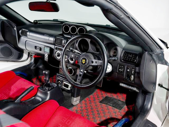 Interior of MONOCRAFT GT300 WIDEBODY MR-S.