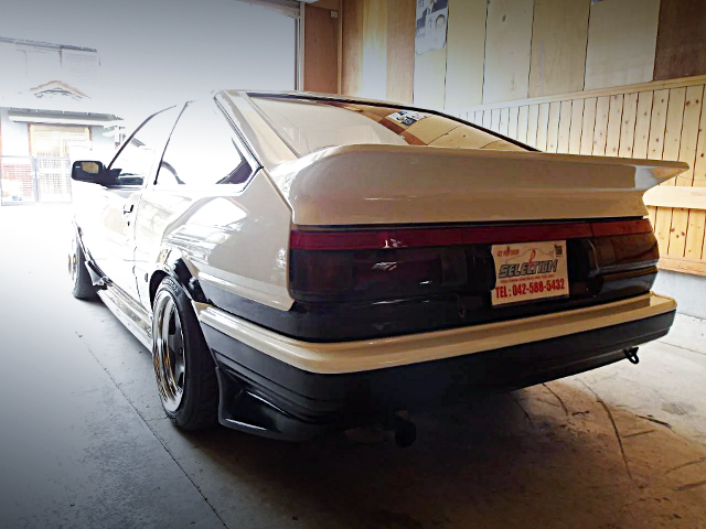 Rear exterior of AE85 COROLLA LEVIN SR.