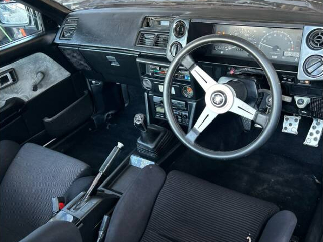 Interior of AE86 SPRINTER TRUENO GTV.