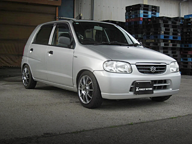 Front exterior of 5th Gen ALTO 21th CENTURY MEMORIAL SPECIAL LX.