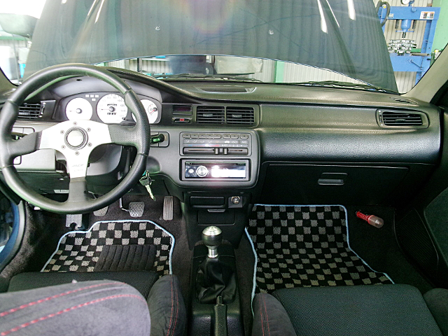 Interior of EJ1 CIVIC COUPE.