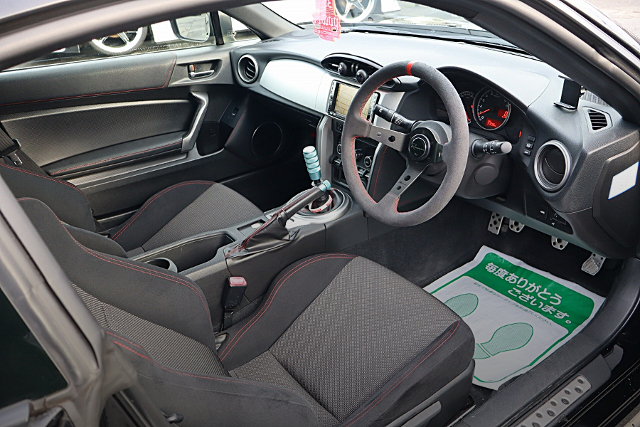 Interior dashboard of Static ZC6 SUBARU BRZ S.