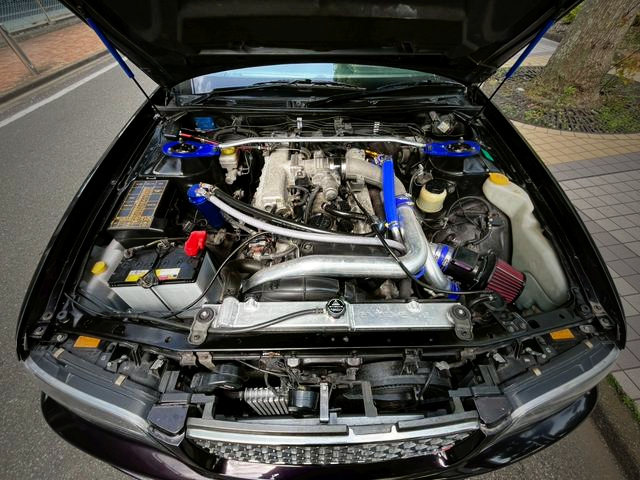 RB25DET with AFTERMARKET TURBO.
