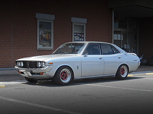 Front exterior of 2nd Gen TOYOTA CORONA MARK 2.