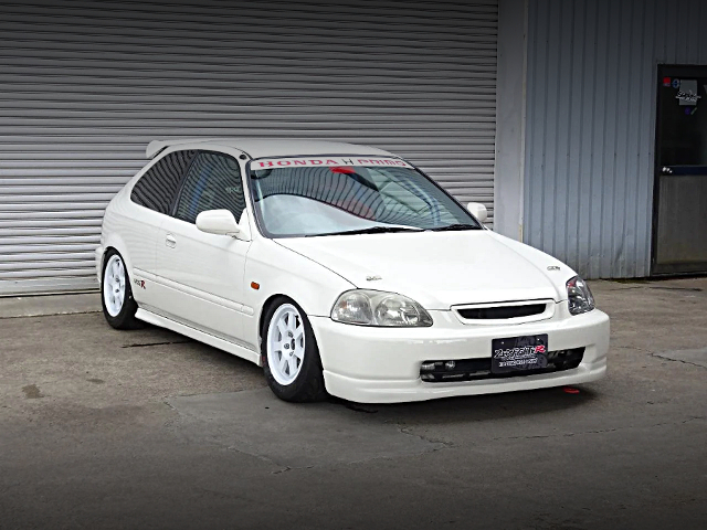 Front exterior of EK9 HONDA CIVIC TYPE-R.
