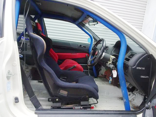 Driver side interior of EK9 HONDA CIVIC TYPE-R.