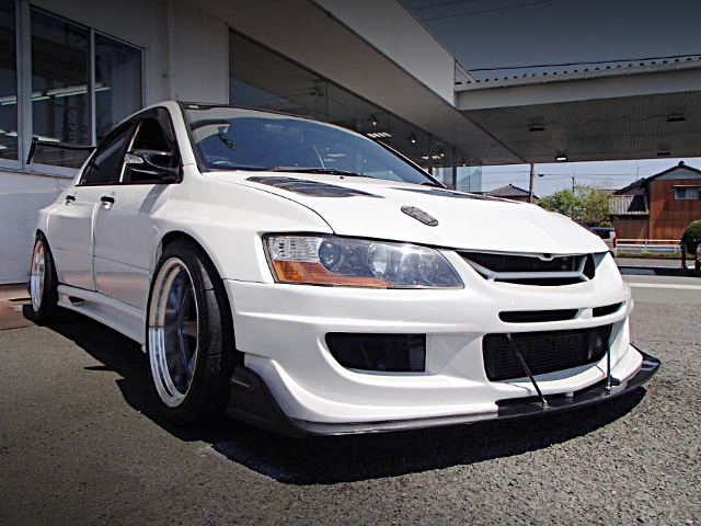 Front exterior of Msports WIDEBODY LANCER EVOLUTION 9MR.